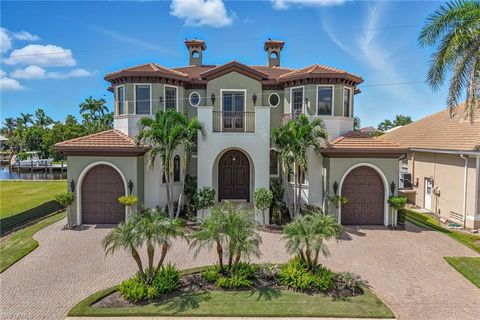 1850 Apataki CT MARCO ISLAND FL 34145