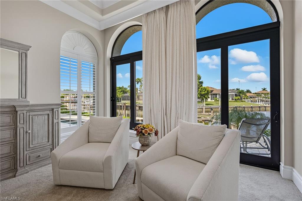 MARCO BEACH - Residential