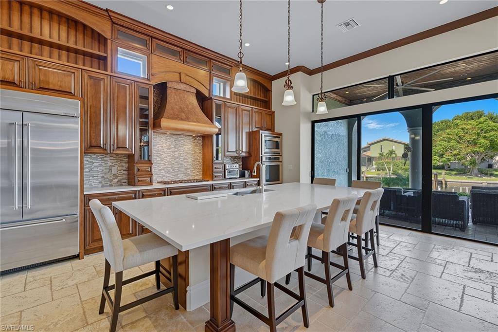 MARCO BEACH - Residential