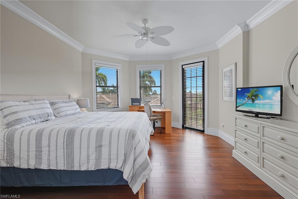 MARCO BEACH - Residential