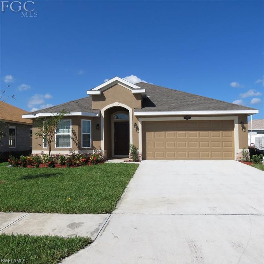 Nice layout for easy living, 3 beds 2 baths and lanai.


$4,000 Realtor selling bonus if sold by 02/28/2015