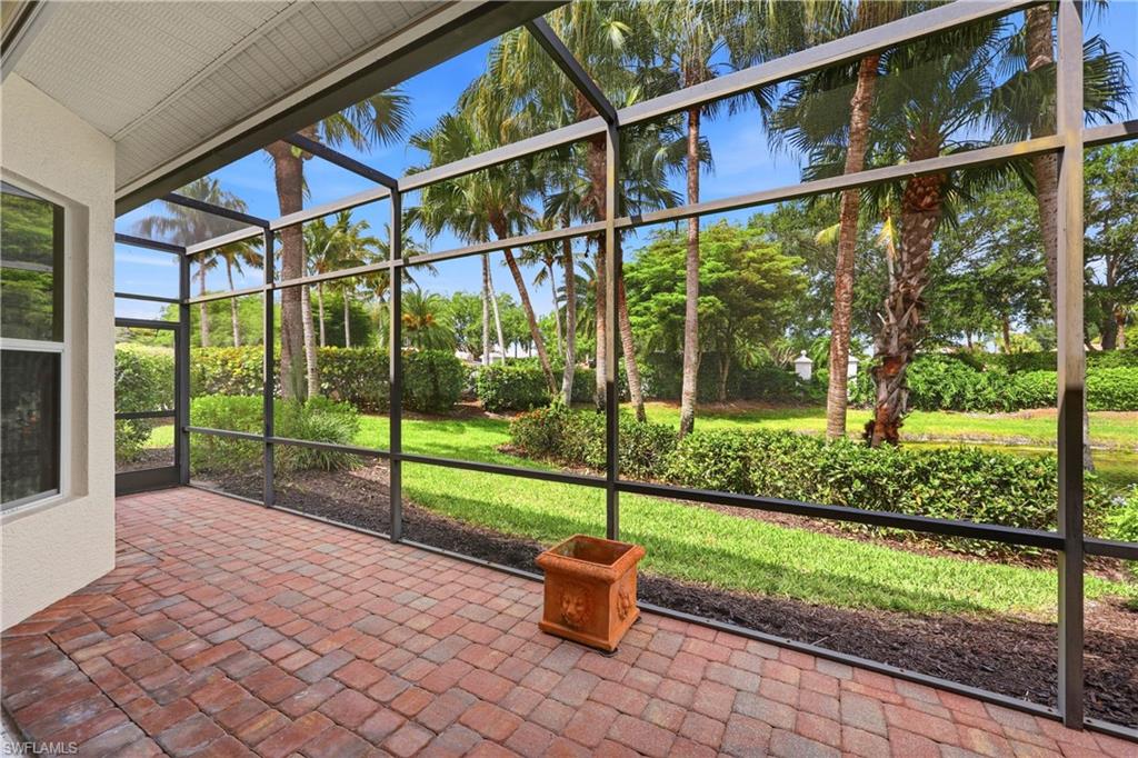 TROON LAKES - Residential