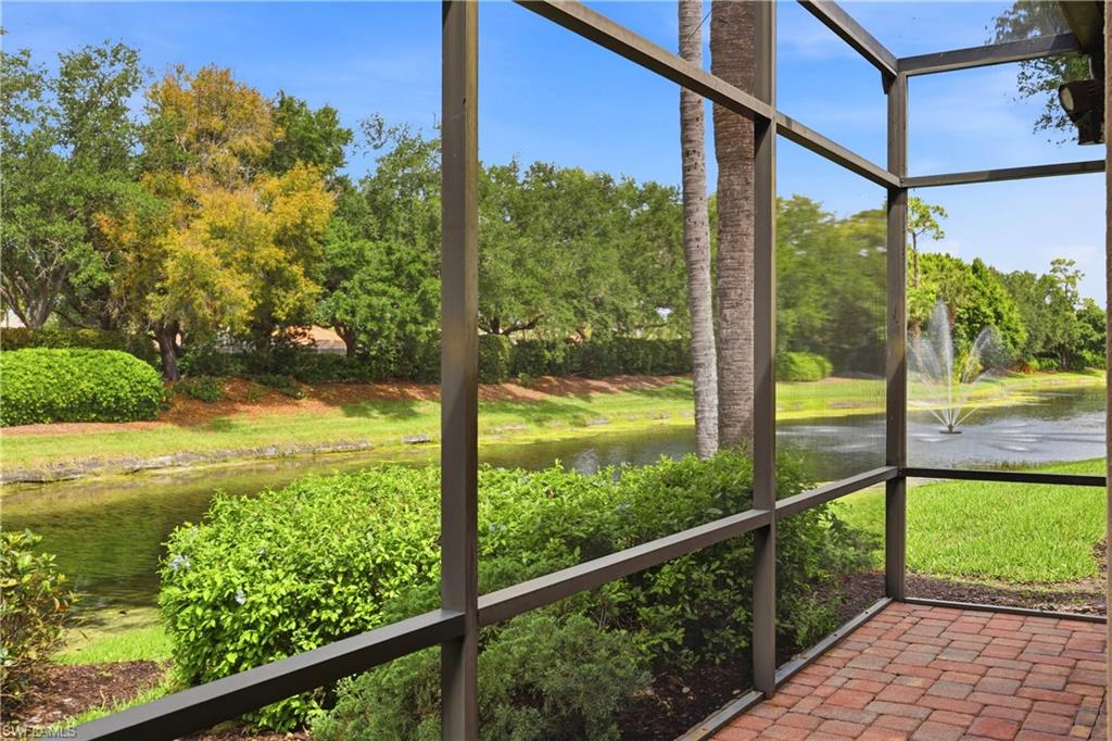 TROON LAKES - Residential