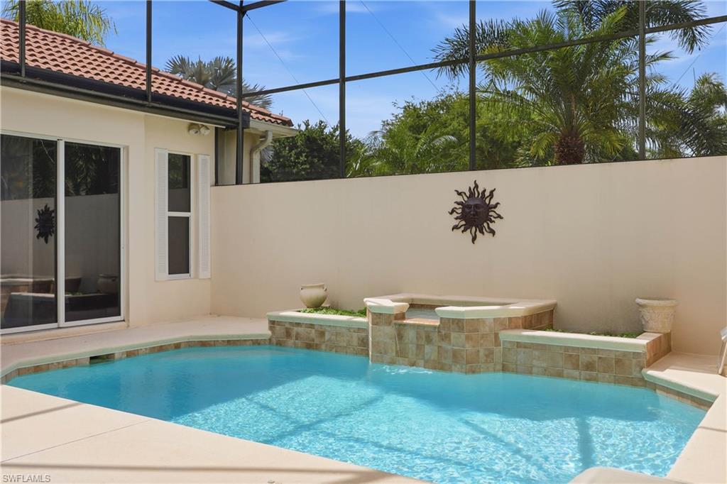 TROON LAKES - Residential