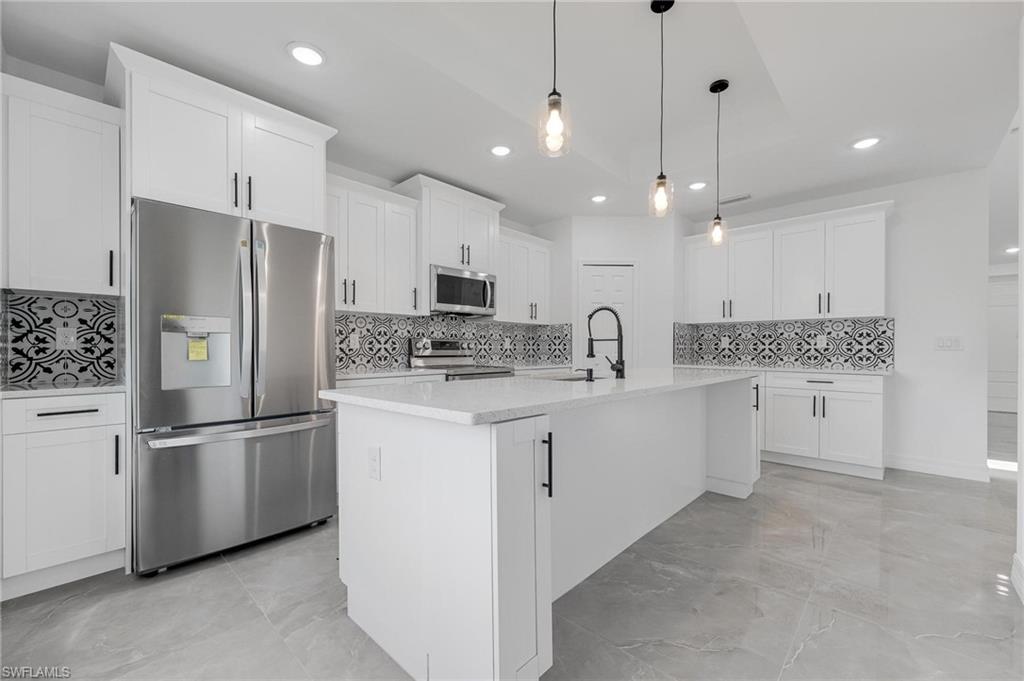 LEHIGH ACRES - Residential