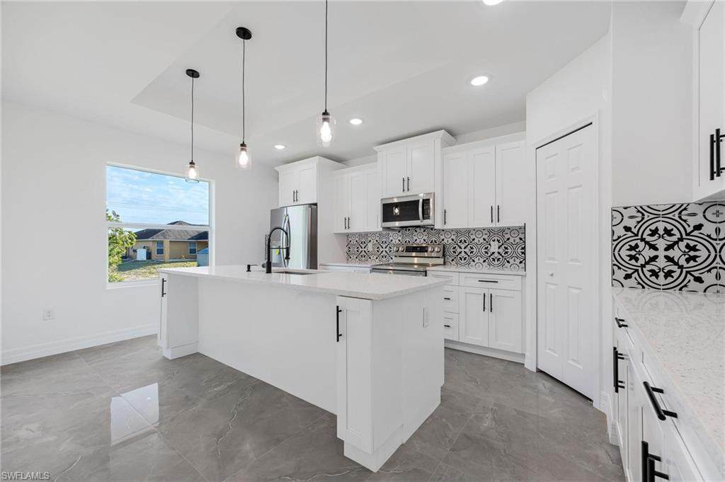 LEHIGH ACRES - Residential