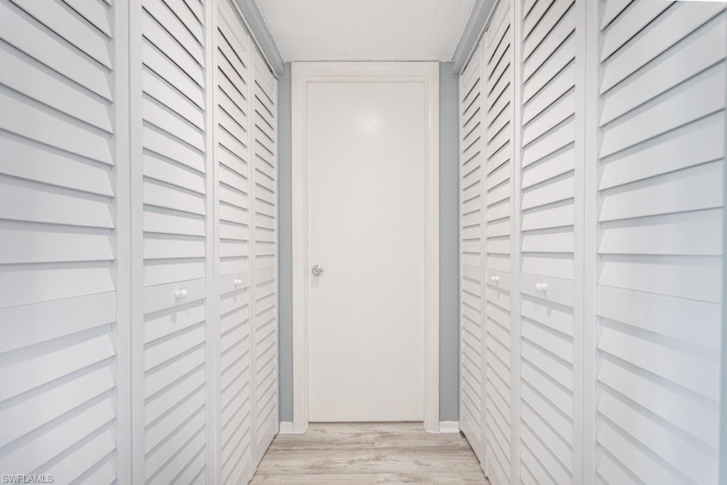 SEVEN LAKES - Residential