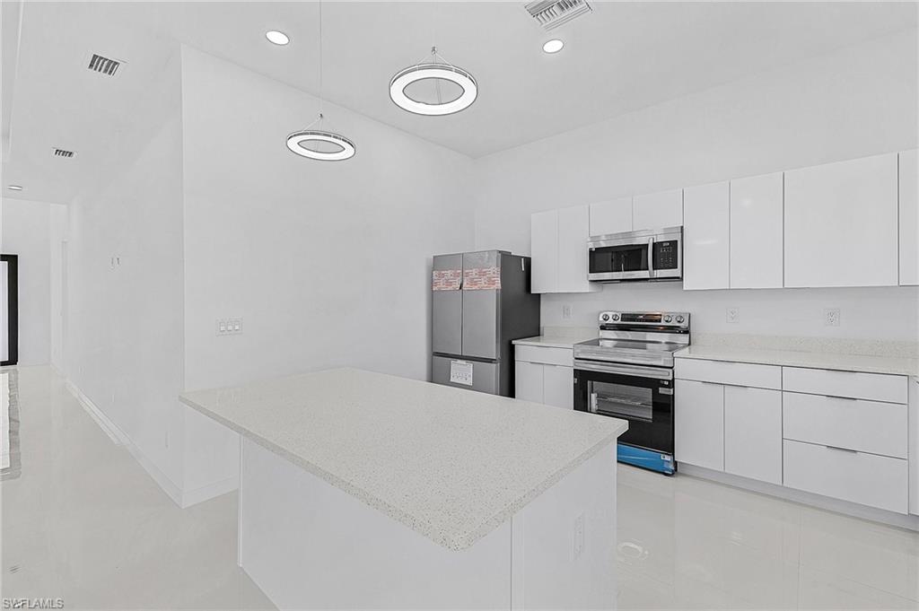 231 NW 27th AVE