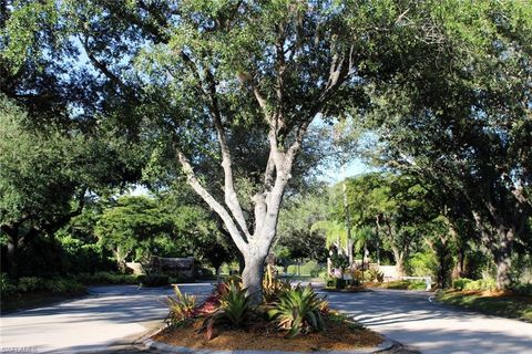 15851 Hampton View CT FORT MYERS FL 33908