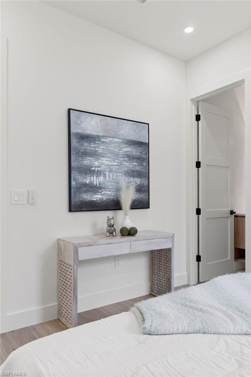 NAPLES PARK - Residential