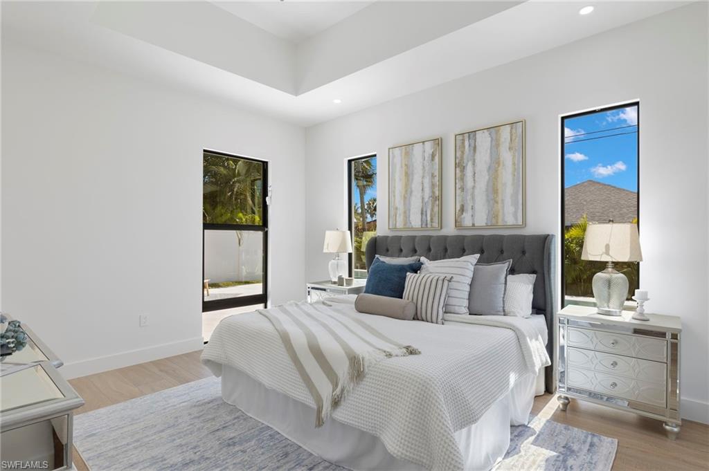 NAPLES PARK - Residential