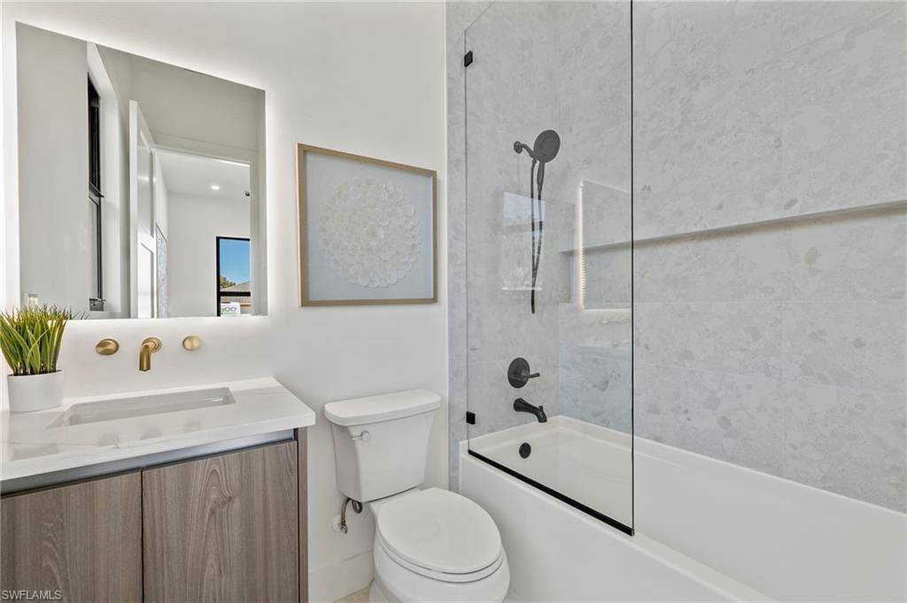 NAPLES PARK - Residential