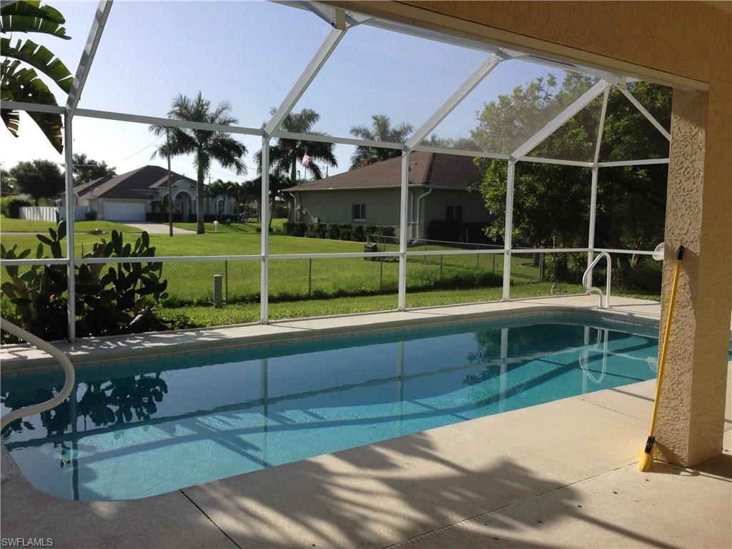 CAPE CORAL - Residential