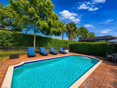 Photo of 4446 Crimson AVE, NAPLES, FL 34119 (MLS # 226021630)
