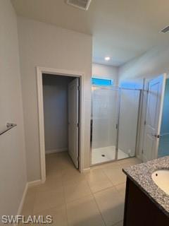 HAMPTON LAKES - Residential Lease