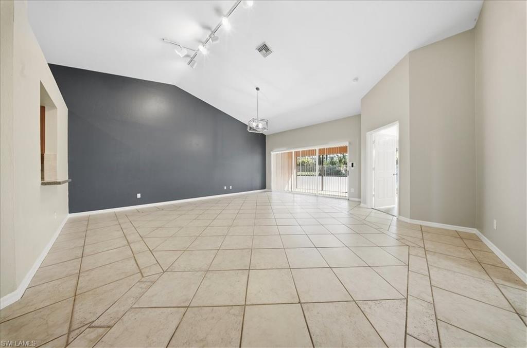 TANGLEWOOD - Residential