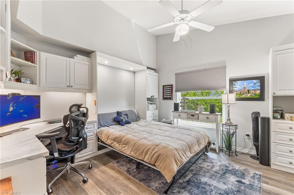 OLDE HICKORY GOLF & COUNTRY CLUB - Residential