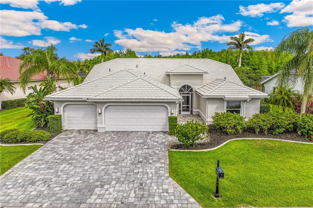 OLDE HICKORY GOLF & COUNTRY CLUB - Residential