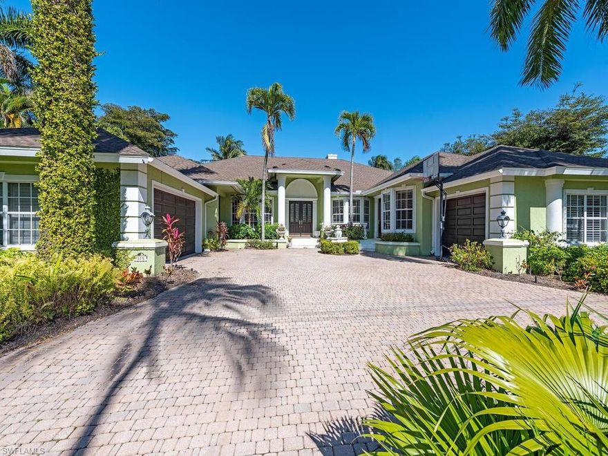 Fantastic water views from this charming home! Situated just off of Aqua Cove, and just a stroll to the beach access and white-sand Naples beach, this custom built home is offered for the first time since completion. Split bedroom layout, with a true guest suite and 2 additional en suite bedrooms all on one level. Great site and a great opportunity!