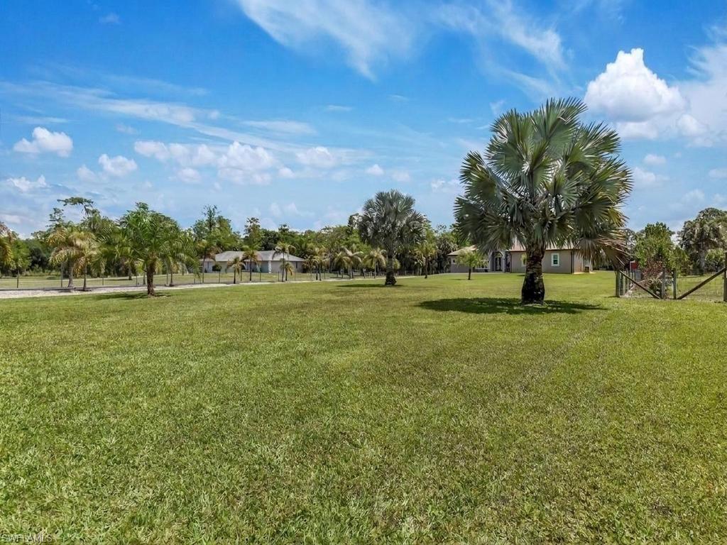 GOLDEN GATE ESTATES - Residential