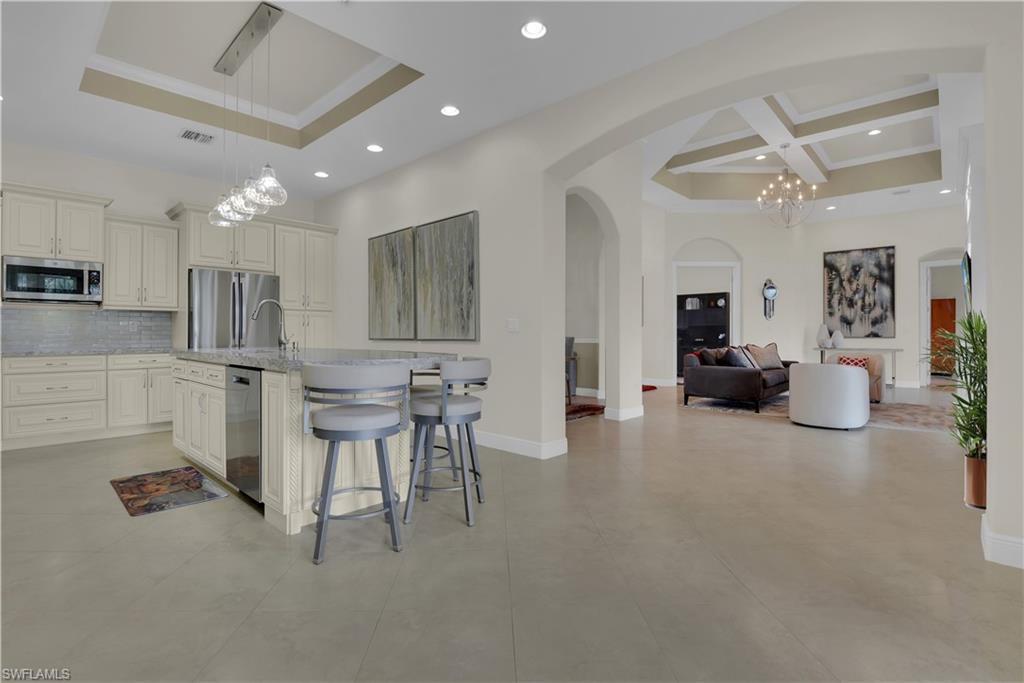 GOLDEN GATE ESTATES - Residential