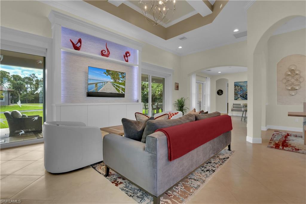 GOLDEN GATE ESTATES - Residential