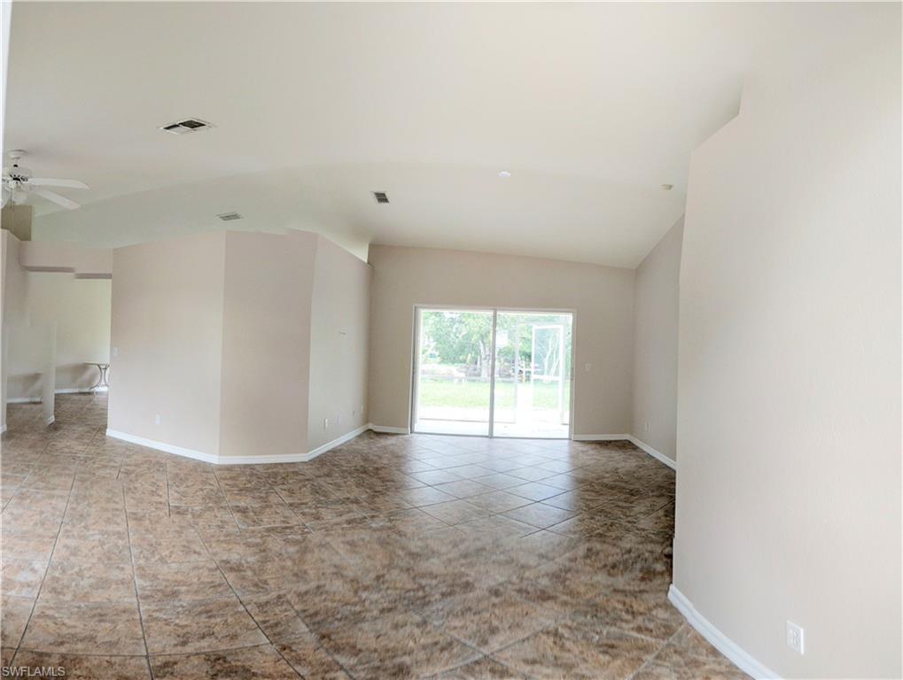 GOLDEN GATE CITY - Residential