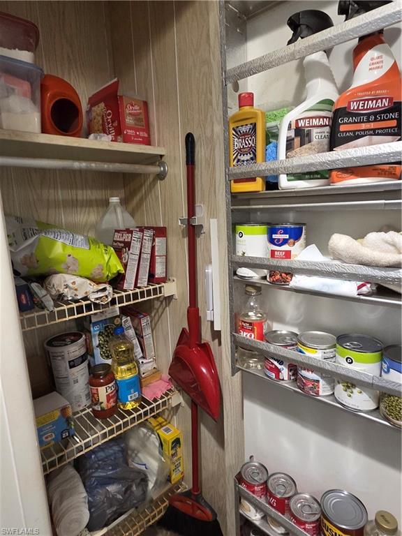 LAZY DAYS MOBILE VILLAGE - Residential