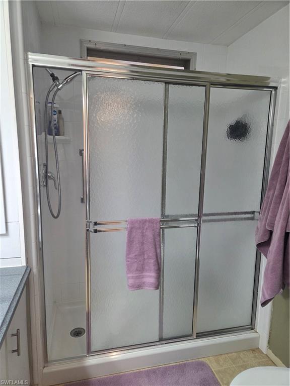 LAZY DAYS MOBILE VILLAGE - Residential