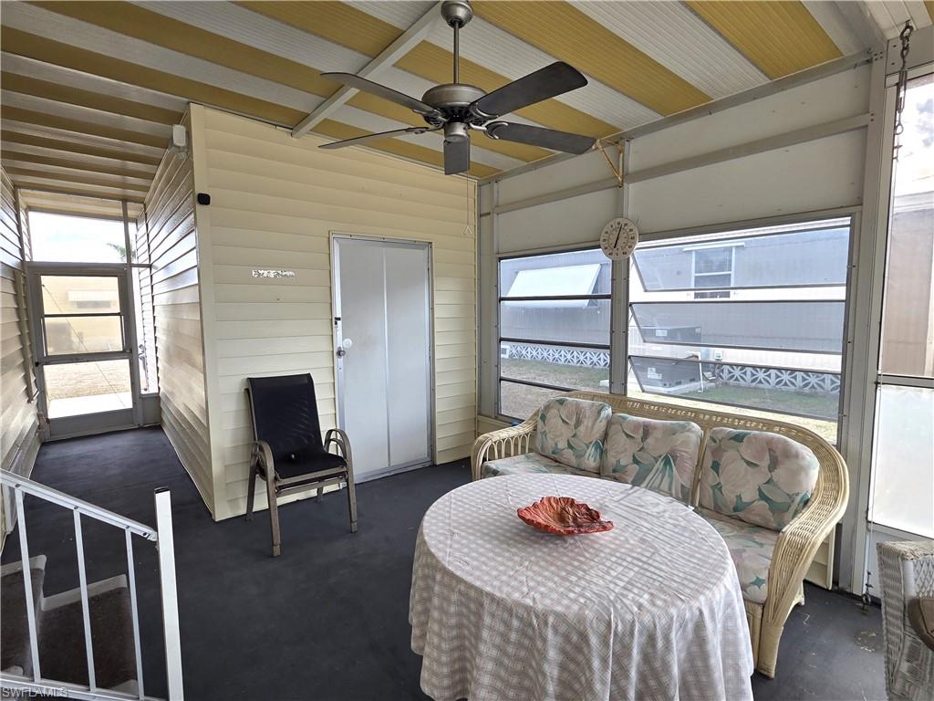 LAZY DAYS MOBILE VILLAGE - Residential