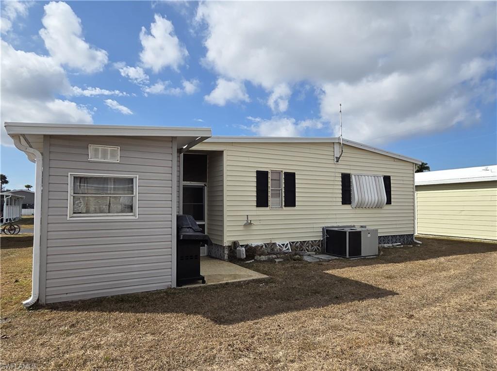 LAZY DAYS MOBILE VILLAGE - Residential