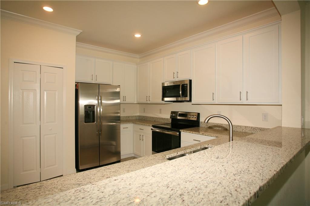 CASTALINA - Residential Lease