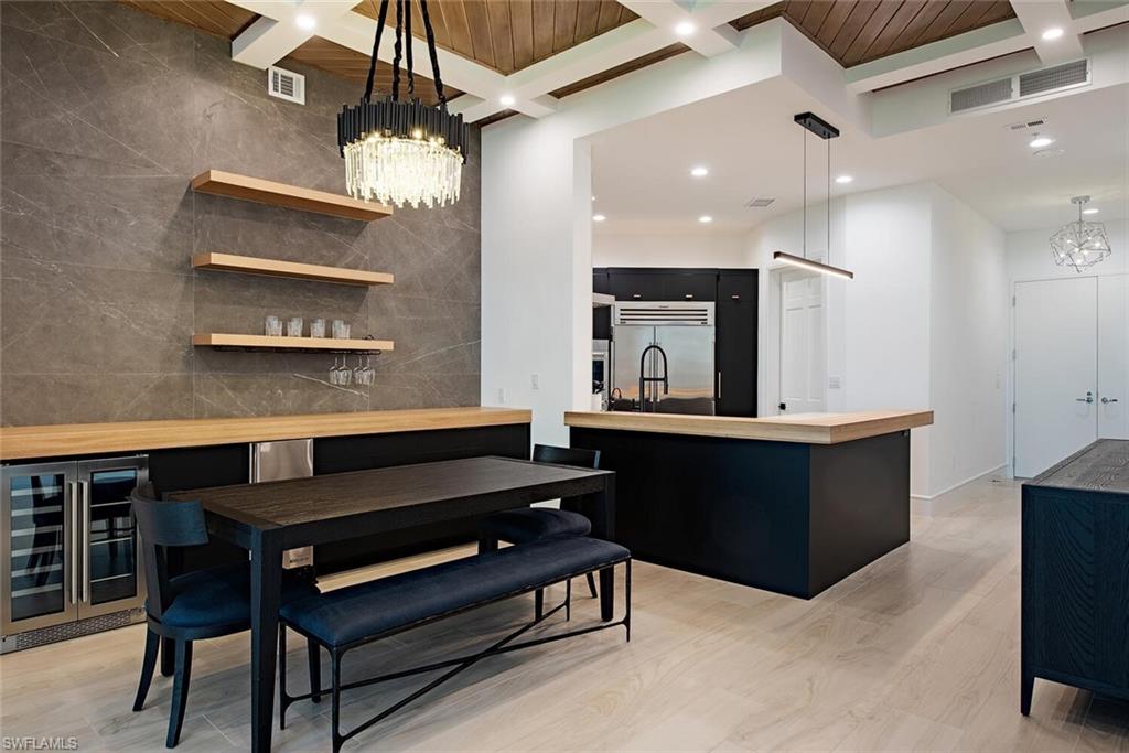 BAYPOINTE AT NAPLES CAY - Residential