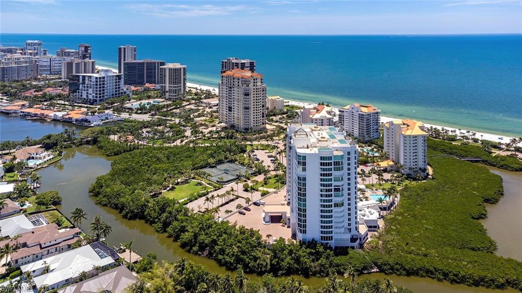 BAYPOINTE AT NAPLES CAY - Residential