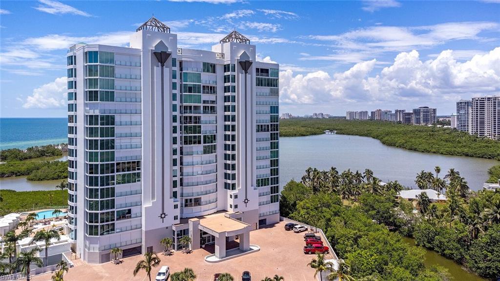 BAYPOINTE AT NAPLES CAY - Residential