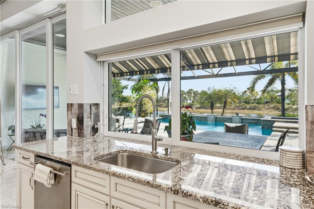 ISLES OF COLLIER PRESERVE - Residential