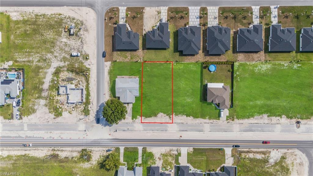 CAPE CORAL - Land