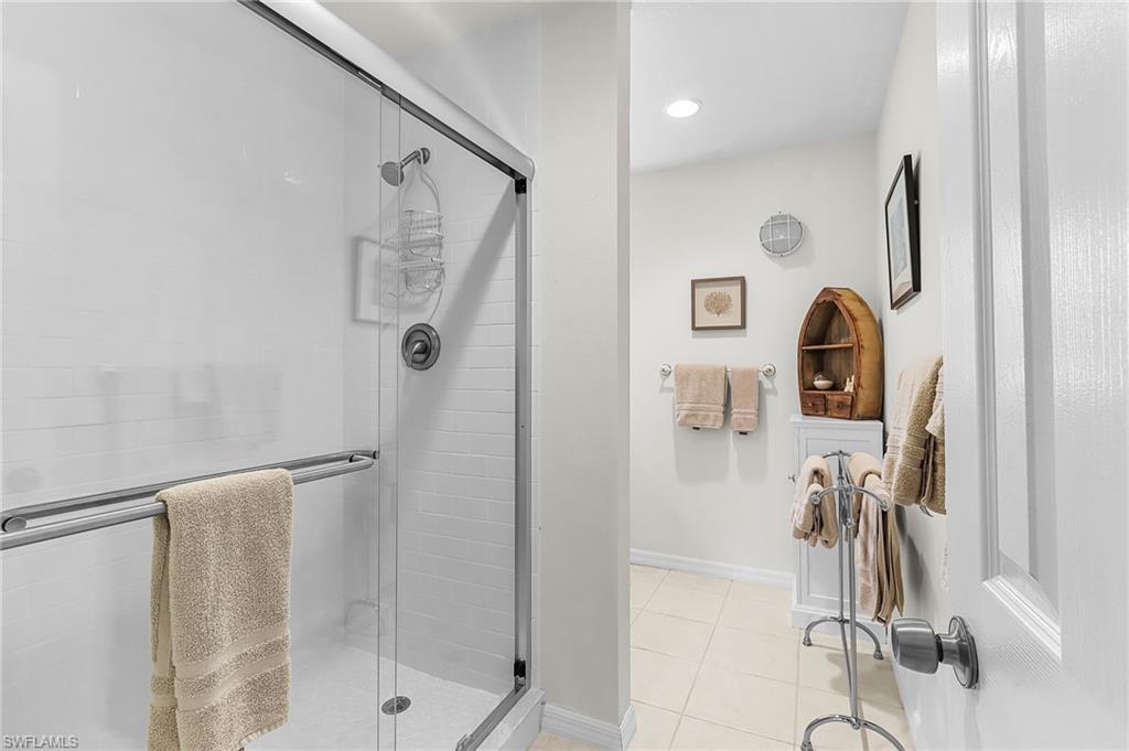 SANDY SHOALS - Residential