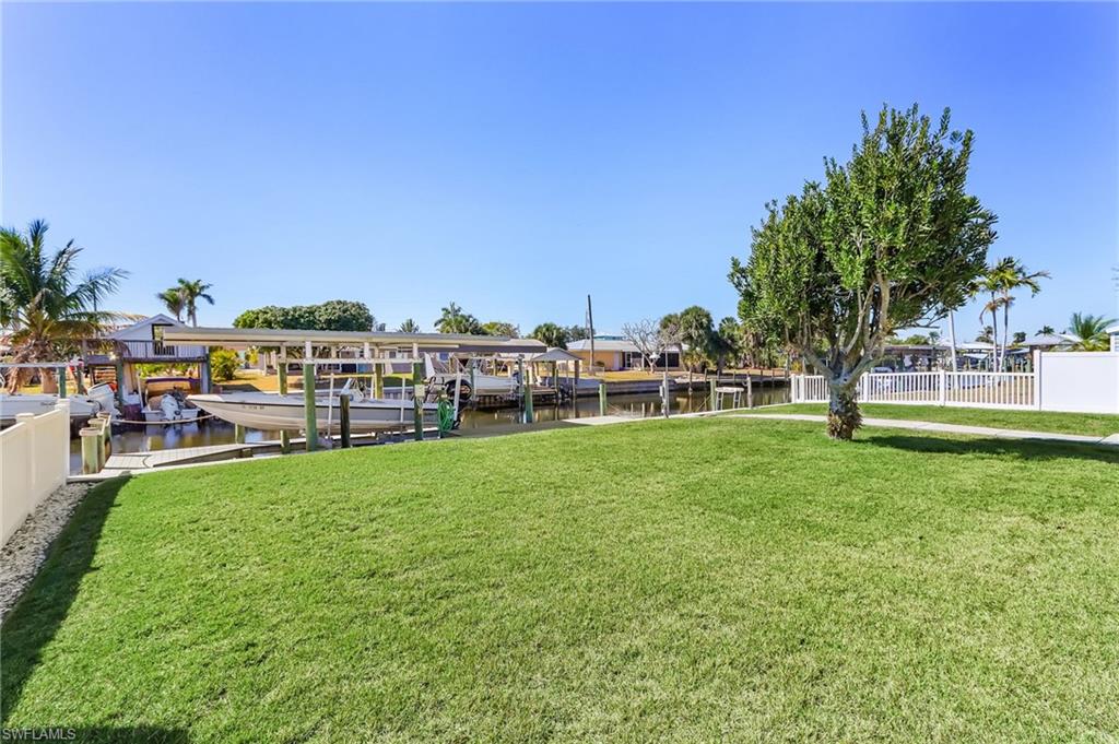 SANDY SHOALS - Residential