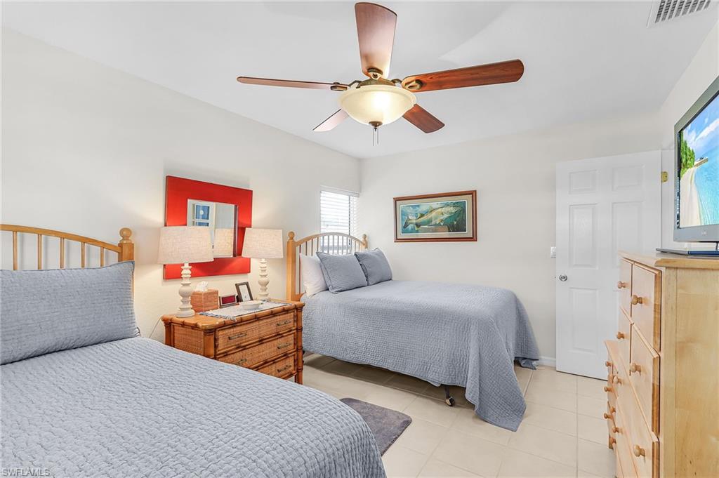 SANDY SHOALS - Residential