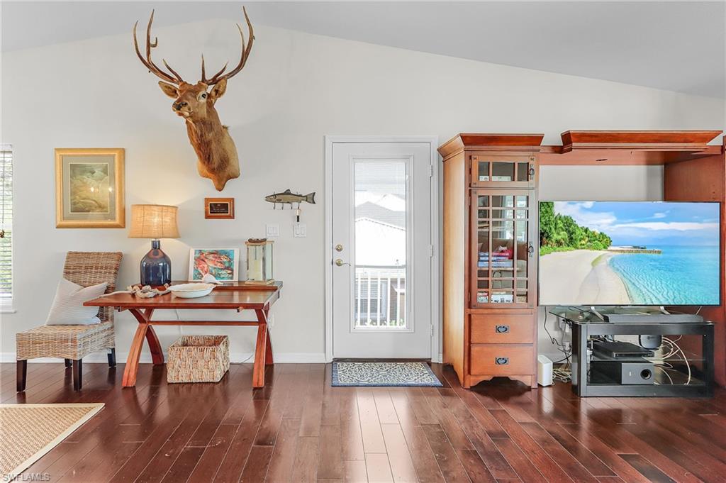 SANDY SHOALS - Residential