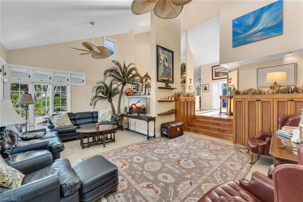 BRIDGE WAY VILLAS - Residential