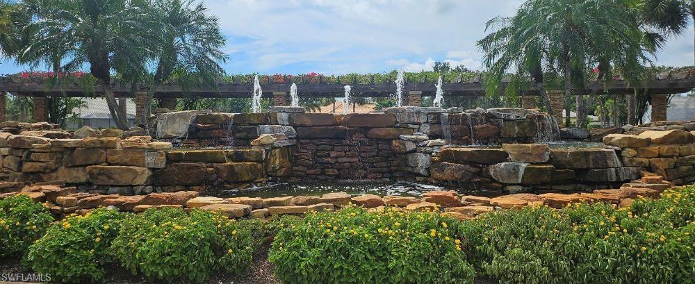 LAKEMONT COVE - Residential