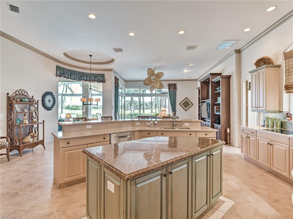 SUMMERFIELD - Residential