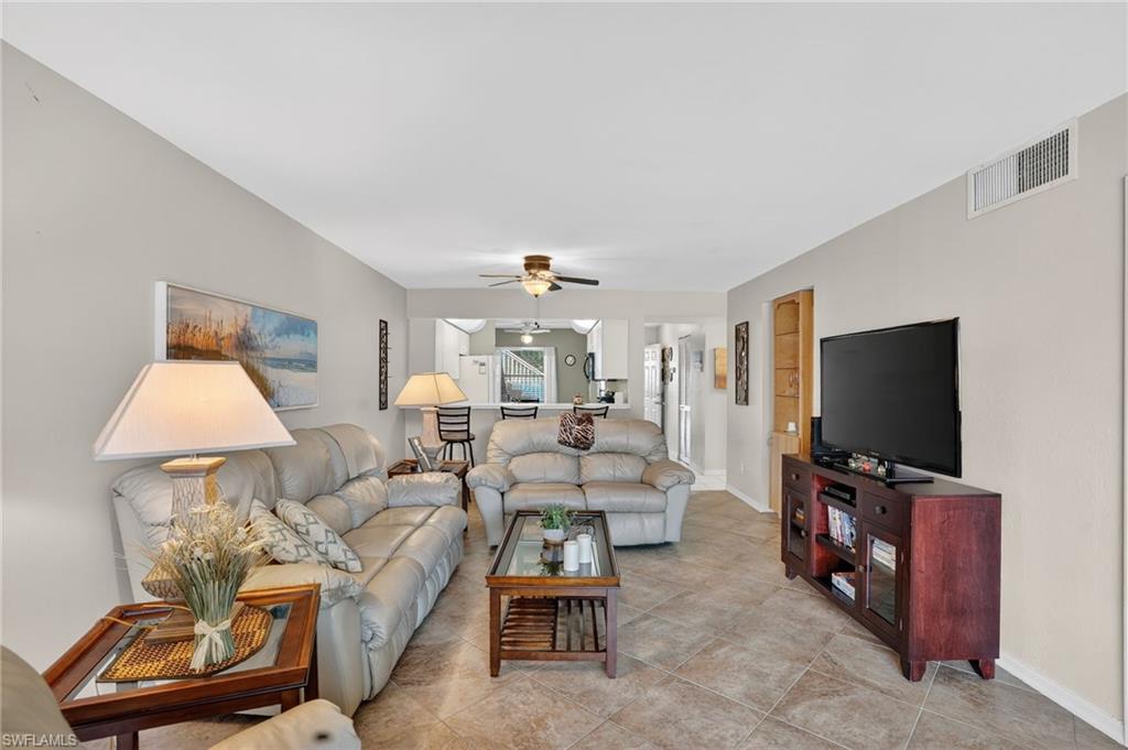 PEBBLE SHORES - Residential Lease