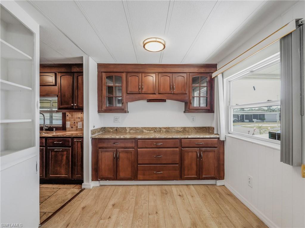 OLD BRIDGE VILLAGE - Residential