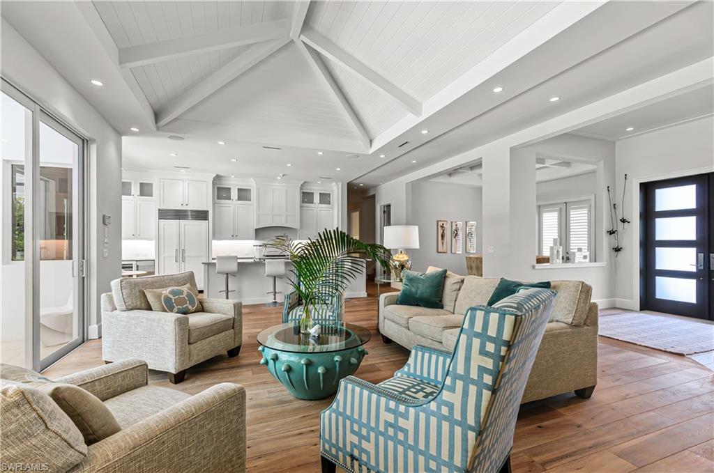 MOORINGS - Residential