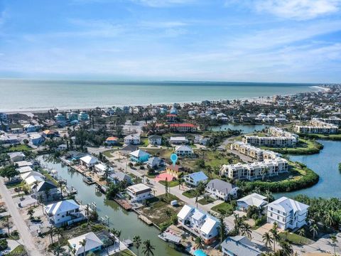 A home in FORT MYERS BEACH