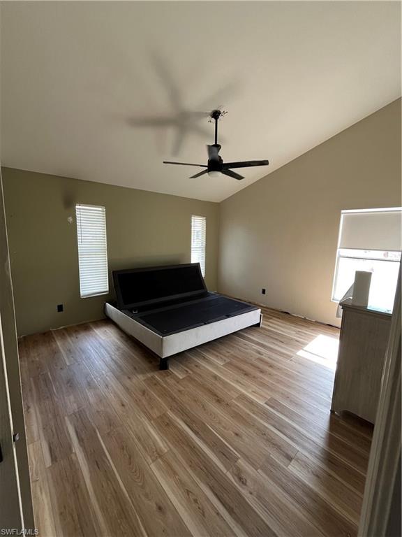 WILLOUGHBY ACRES - Residential