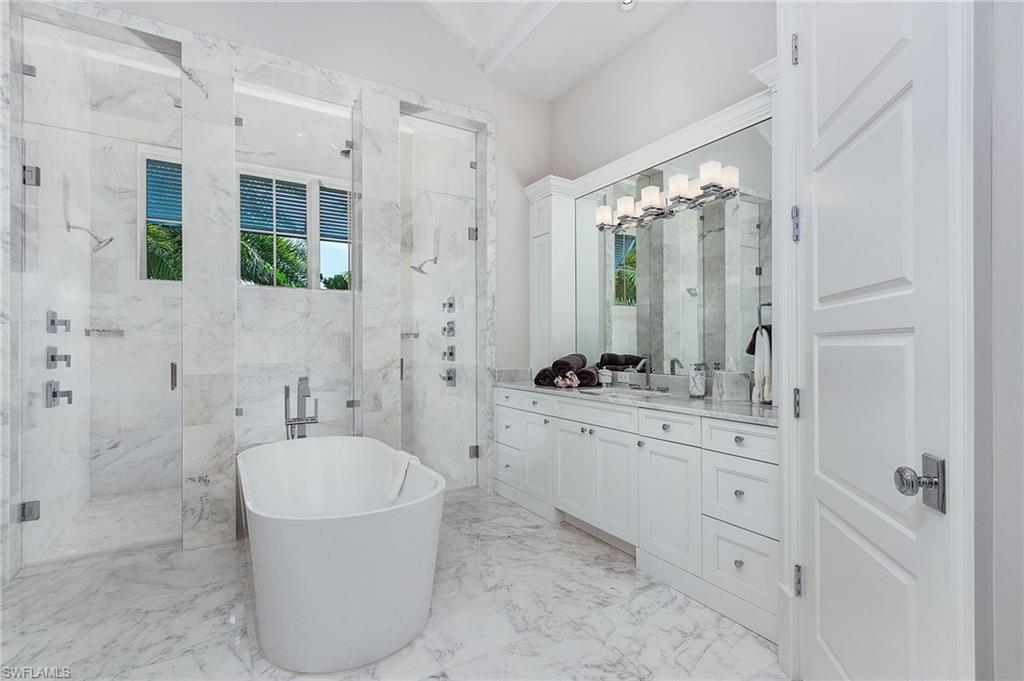 PARK SHORE - Residential